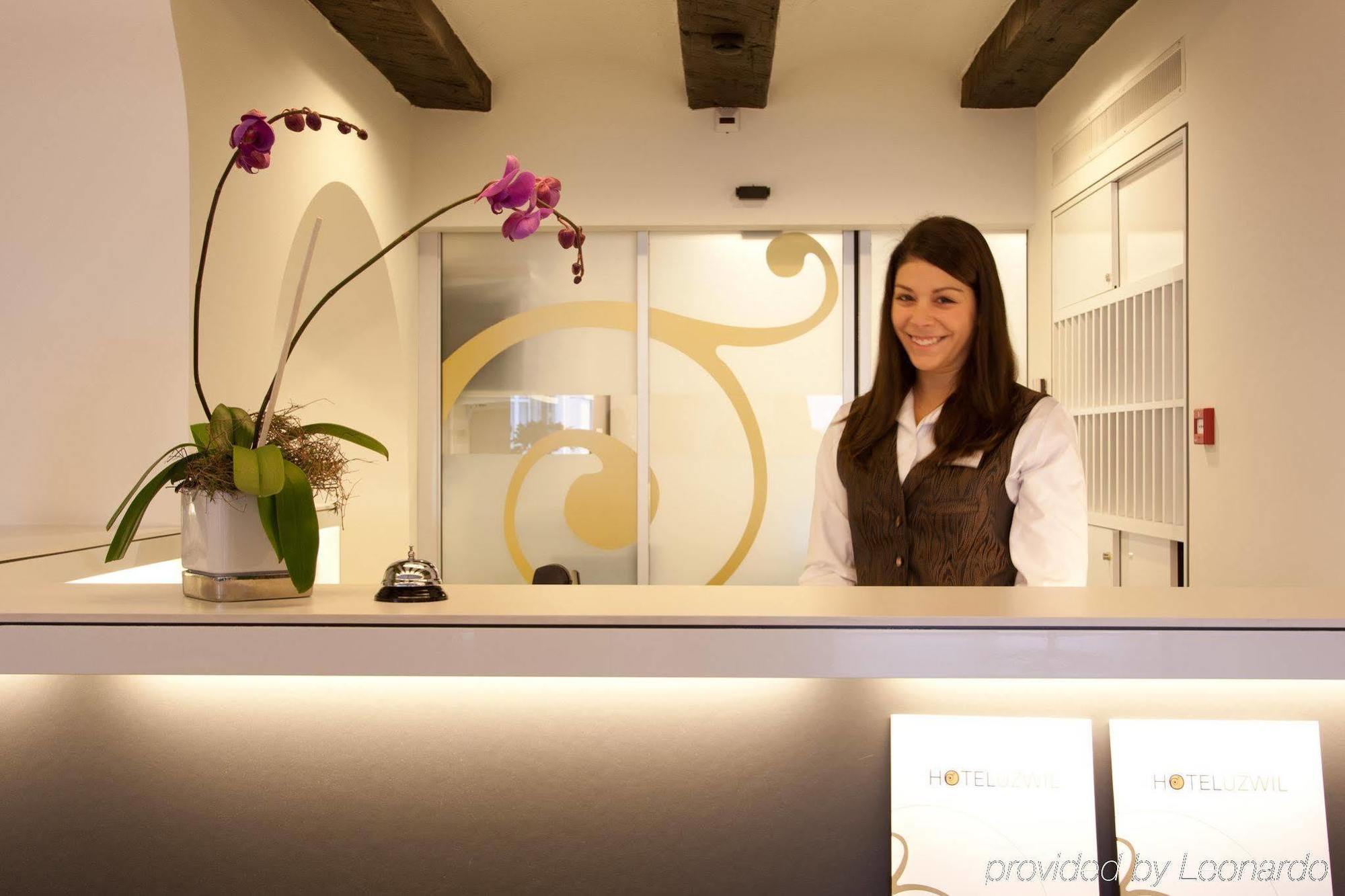 होटल Hotel Uzwil