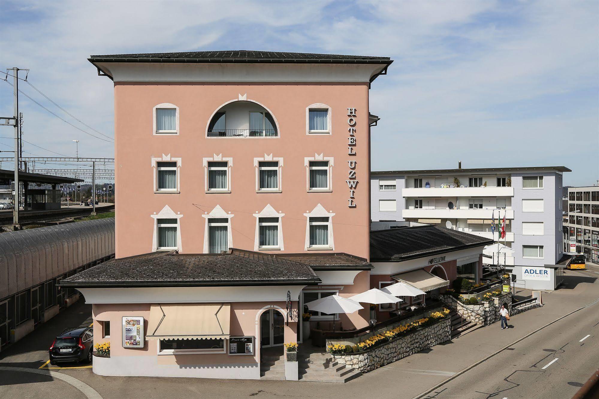 होटल Hotel Uzwil Uzwil